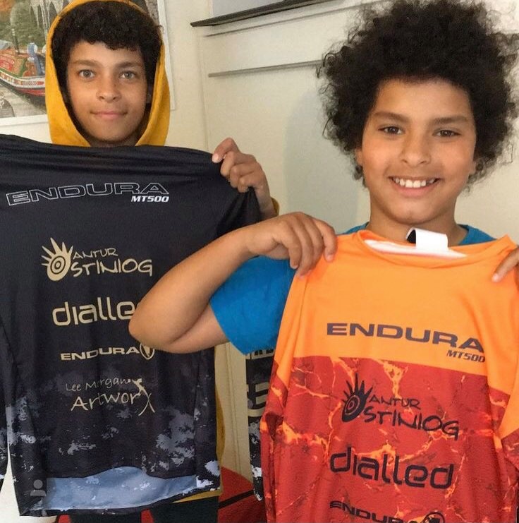 Trailrippers new Endura race jerseys